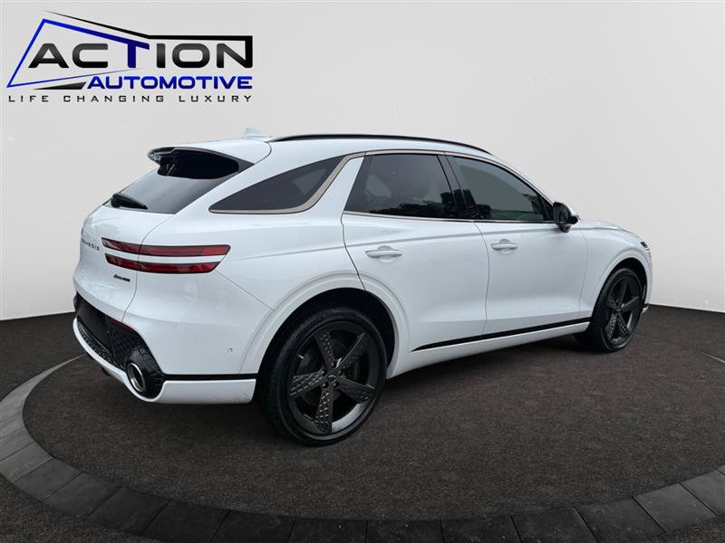 Used 2024 Genesis GV70 3.5T Sport w/ Sport Prestige Package AWD/4WD image 8