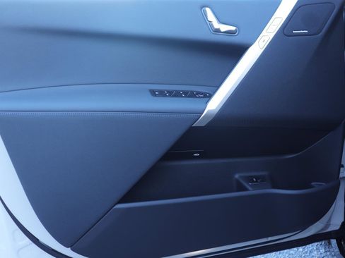 New 2026 BMW iX xDrive45 AWD/4WD image 11