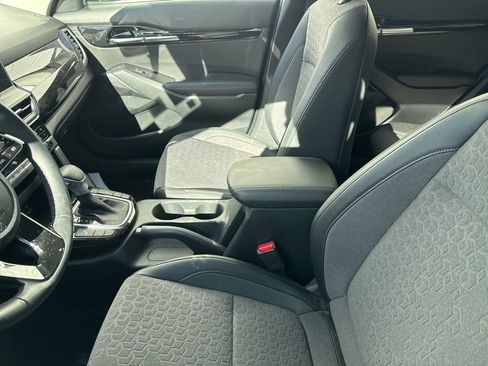 Used 2024 Kia Seltos S image 9