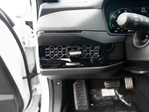 New 2025 Honda Accord Sport image 11