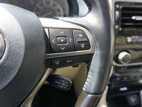 Used 2023 Lexus GX 460 Premium w/ Premium Package AWD/4WD image 9