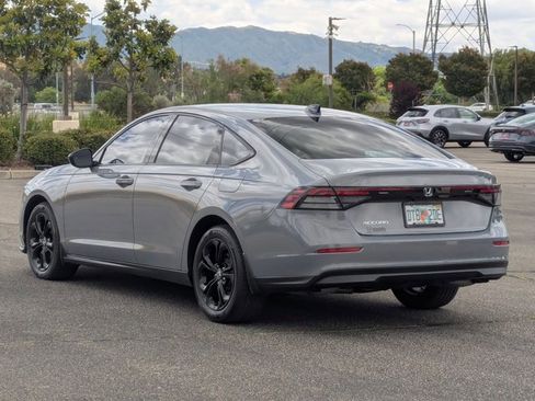 Used 2025 Honda Accord SE image 8