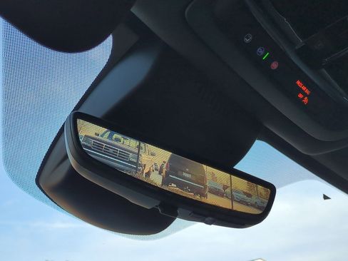 Used 2026 Chevrolet Tahoe High Country image 27