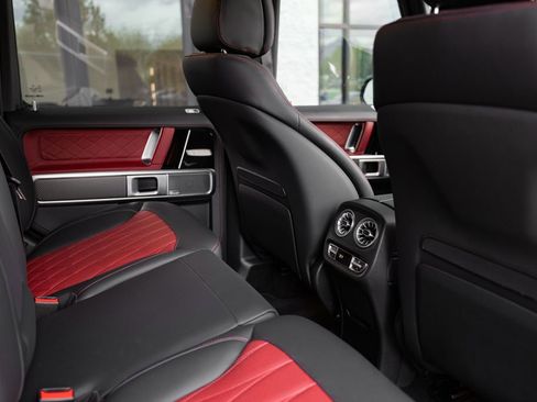 Used 2022 Mercedes-Benz G 63 AMG Squared image 37