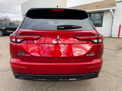 New 2025 Mitsubishi Outlander SEL Black Edition image 4