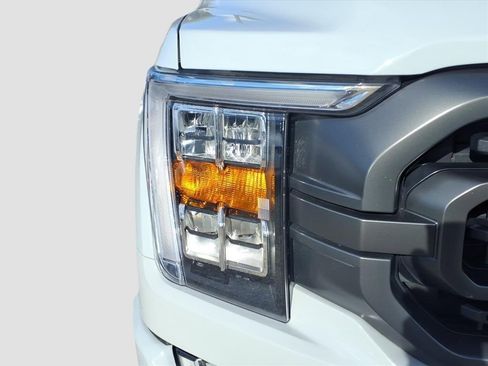 Used 2023 Ford F150 XLT w/ Equipment Group 302A High image 7