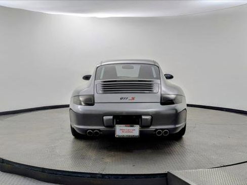 Used 2005 Porsche 911 Carrera S image 7