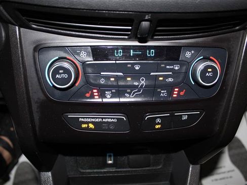 Used 2017 Ford Escape Titanium AWD/4WD image 22