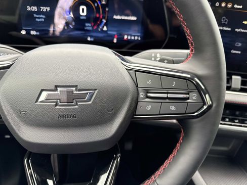 New 2026 Chevrolet Equinox RS w/ Convenience Package III FWD image 16