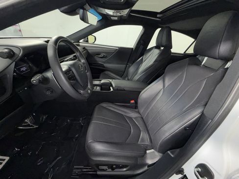 Used 2022 Lexus ES 350 F Sport w/ Accessory Package FWD image 25