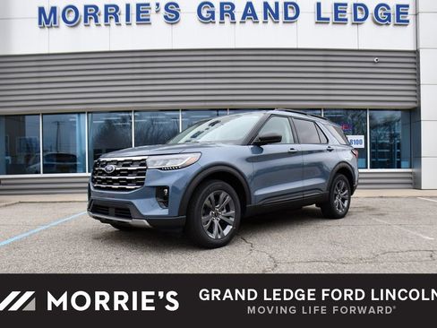 Used 2026 Ford Explorer Active w/ Active Comfort Package image 1