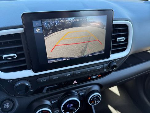 New 2026 Hyundai Venue SEL FWD image 17