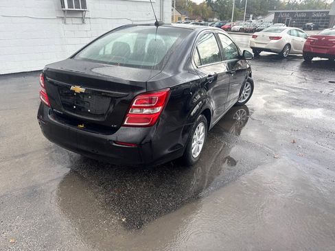 Used 2017 Chevrolet Sonic LT image 6