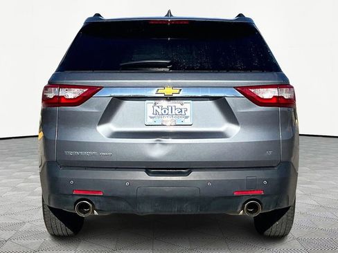 Used 2020 Chevrolet Traverse LT image 4