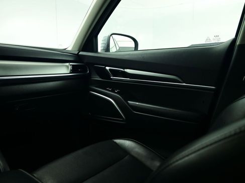 Certified 2022 Kia Telluride S image 12