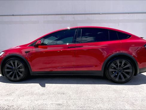 Used 2022 Tesla Model X Plaid AWD/4WD image 3