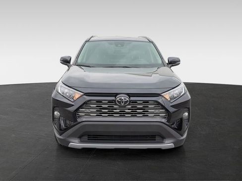 Used 2021 Toyota RAV4 Limited image 13