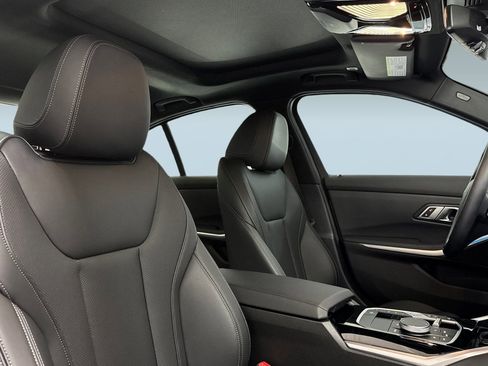 Certified 2023 BMW 330i Sedan w/ Convenience Package image 30