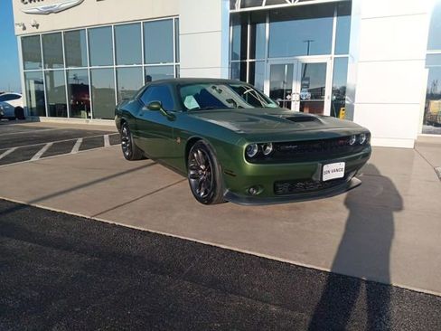 Used 2021 Dodge Challenger R/T Scat Pack image 8