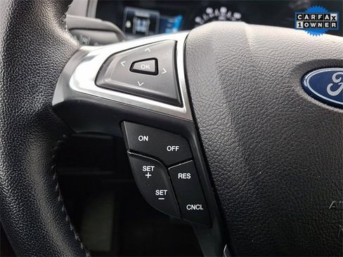 Used 2022 Ford Edge SEL image 21