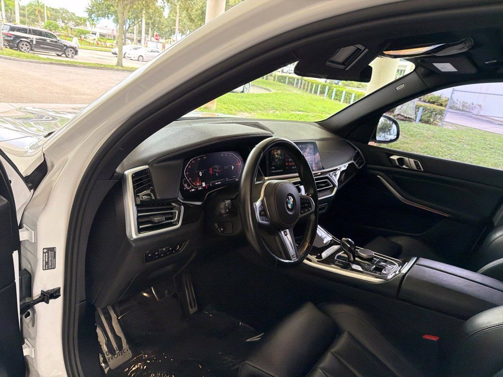 Used 2021 BMW X5 xDrive40i w/ M Sport Package AWD/4WD image 7