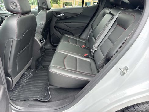 Used 2024 Chevrolet Equinox RS w/ RS Leather Package AWD/4WD image 29