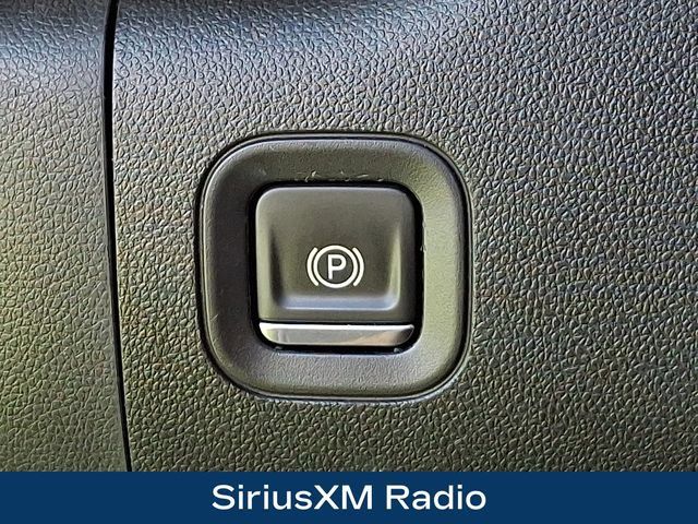 Used 2020 Chevrolet Silverado 1500 Custom Trail Boss w/ Custom Convenience Package AWD/4WD image 9