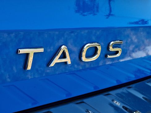 Used 2022 Volkswagen Taos SE AWD/4WD image 31