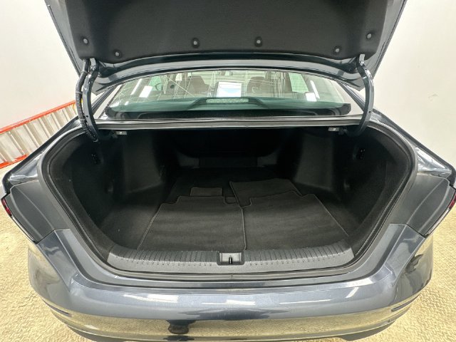 Used 2024 Honda Accord EX image 28