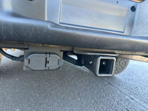 Used 2011 Ford F150 XLT w/ Trailer Tow Pkg image 6