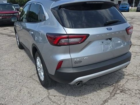 Used 2024 Ford Escape Active w/ Cold Weather Package FWD image 6