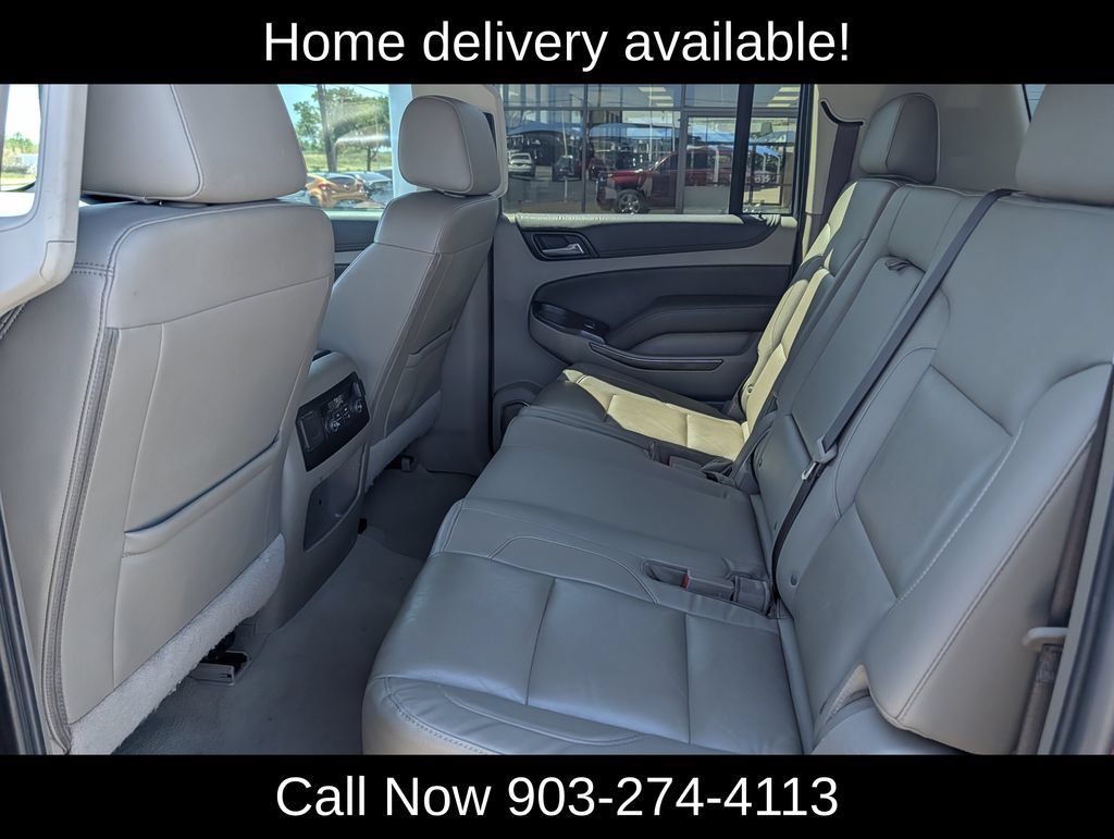 Used 2020 Chevrolet Suburban LT w/ Luxury Package AWD/4WD image 32