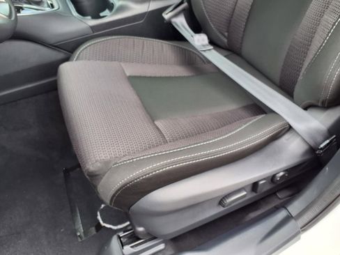 Certified 2025 Subaru Outback Premium image 25