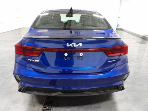 Used 2024 Kia Forte GT-Line image 7