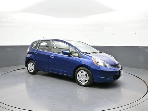 Used 2012 Honda Fit image 4