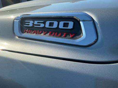 Used 2024 RAM 3500 Tradesman w/ Chrome Appearance Group image 18