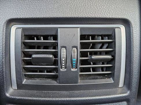 Used 2019 BMW 430i Convertible image 18