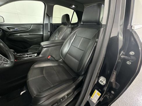 Used 2023 Chevrolet Equinox Premier FWD image 11