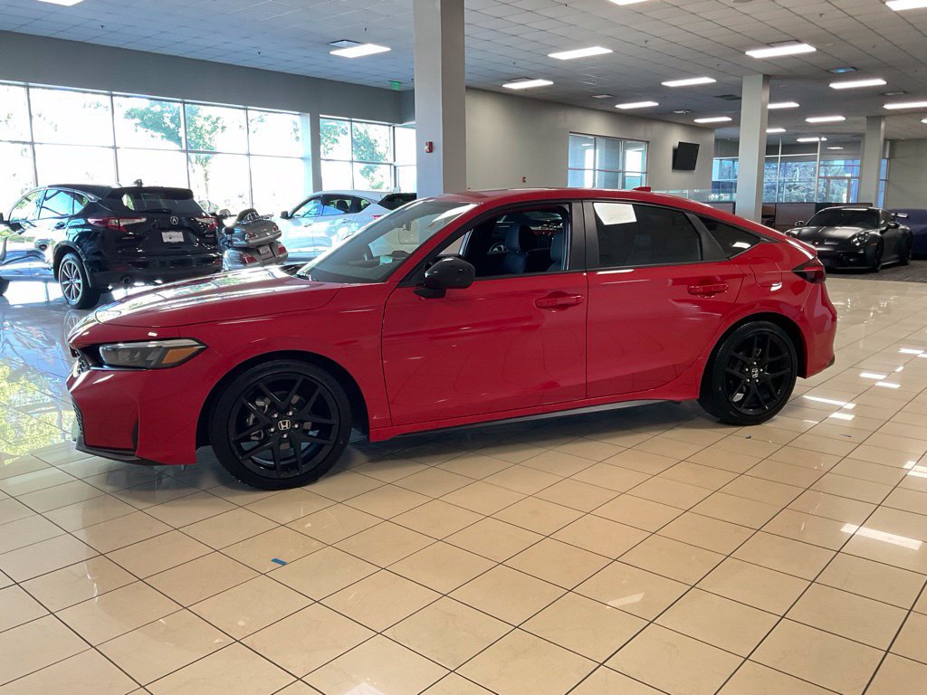 Used 2025 Honda Civic Sport image 4