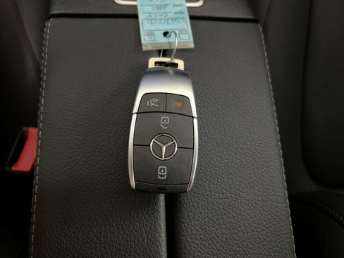 Certified 2025 Mercedes-Benz GLA 250 image 33