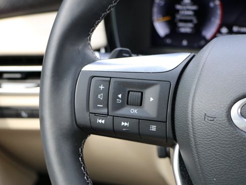 Used 2025 INFINITI QX60 Sensory w/ Vision Package AWD/4WD image 21