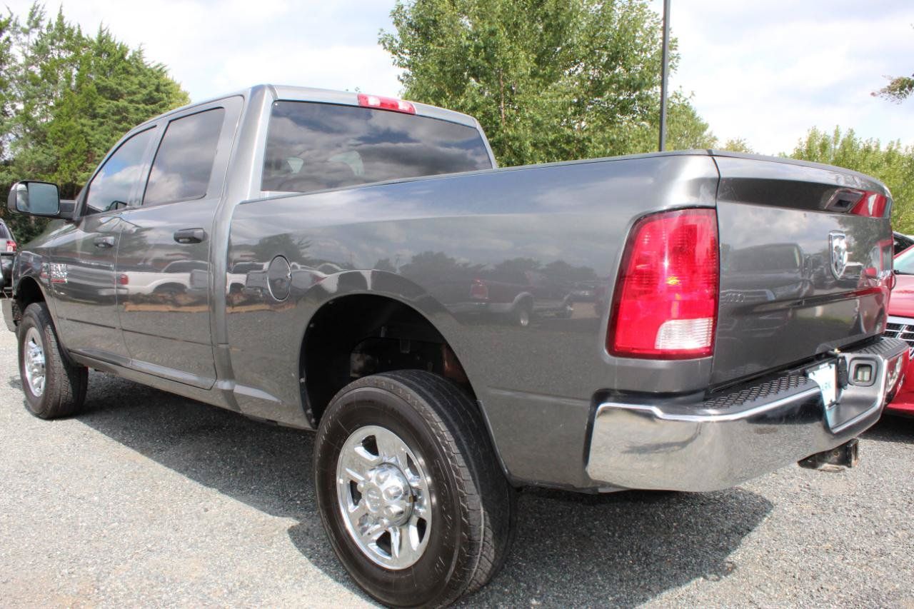 Used 2013 RAM 2500 Tradesman w/ Chrome Appearance Group AWD/4WD image 4