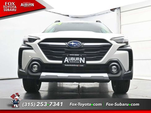 Used 2024 Subaru Outback Limited AWD/4WD image 23