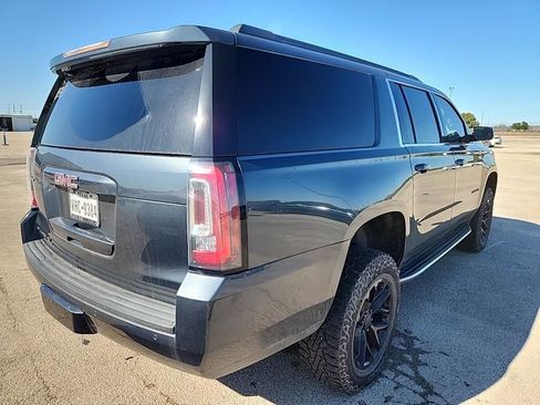 Used 2019 GMC Yukon XL SLT w/ Open Road Package image 6