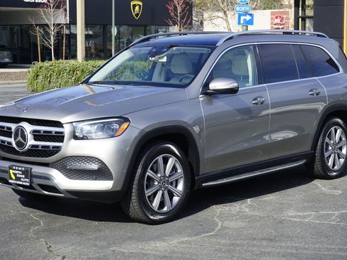 Used 2020 Mercedes-Benz GLS 450 4MATIC image 2