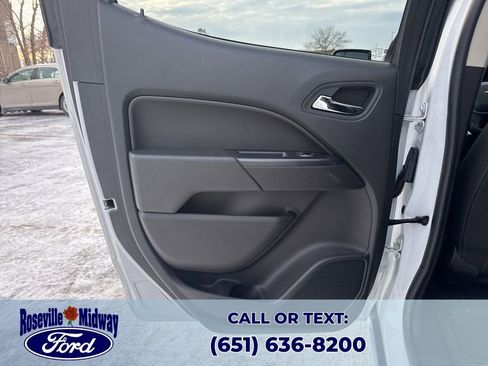 Used 2022 Chevrolet Colorado LT w/ Safety Package image 34