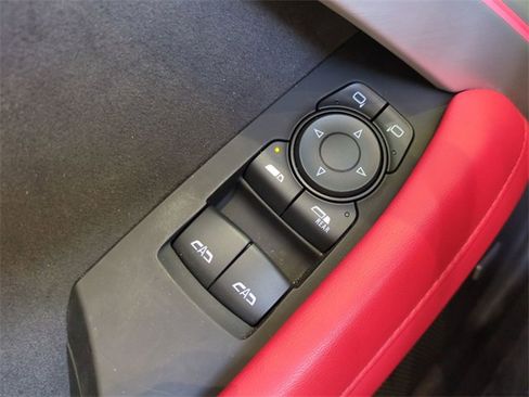 Certified 2021 Chevrolet Camaro ZL1 image 24