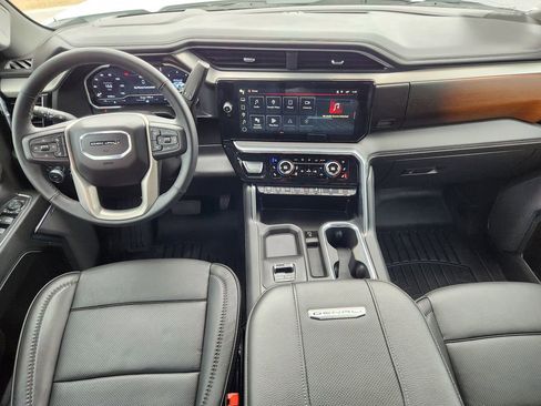 Certified 2024 GMC Sierra 2500 Denali w/ Denali Reserve Package image 18