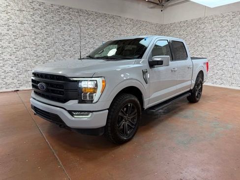 Used 2022 Ford F150 Lariat image 3