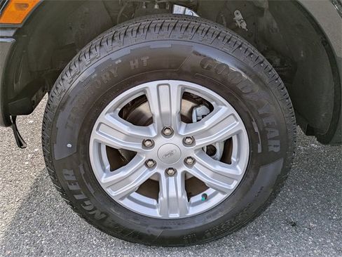 Certified 2019 Ford Ranger XLT w/ Equipment Group 301A Mid image 9